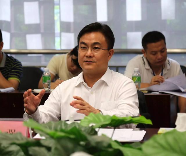倪強市長調研??诼糜萎a業 診脈“十三五”規劃