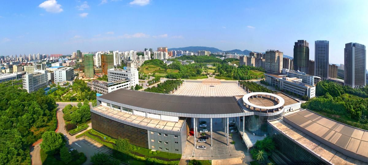 產城人融合 麓谷高新區塑造城市新格局！